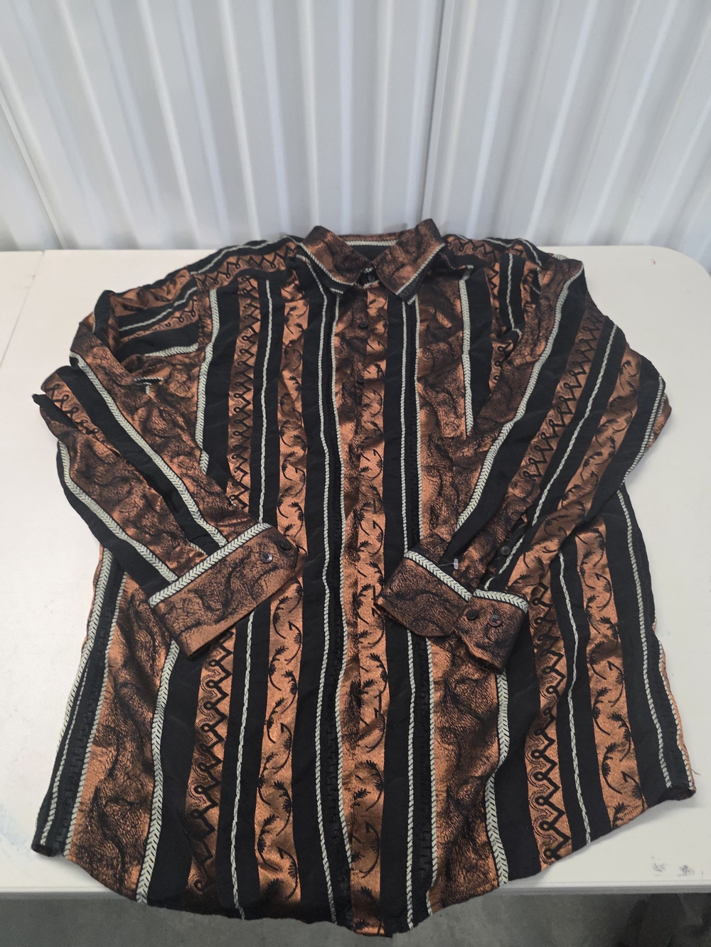 Navales Heavy Button Down Shirt Men's Size XL.